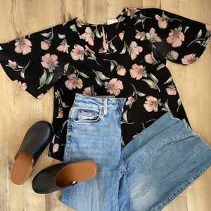 Floral bell sleeve top